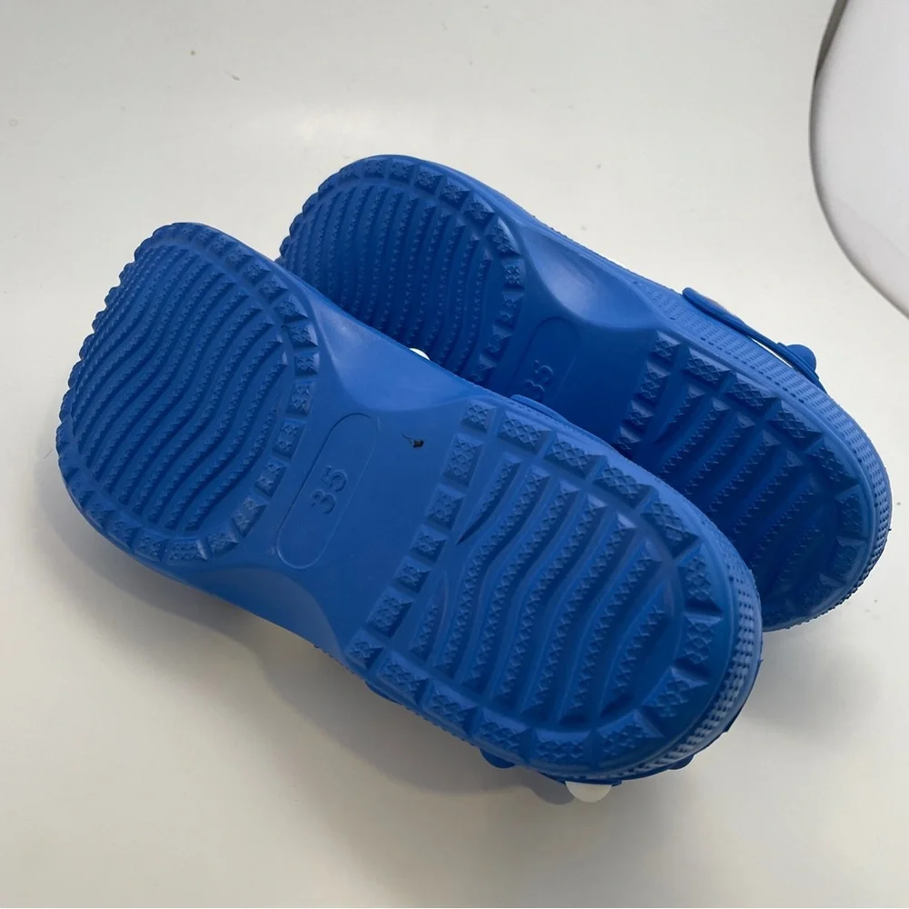 Engtoy Blue White Foam Clogs Kids Popper‎ Playful Shoes Pop It Youth Size 4 US